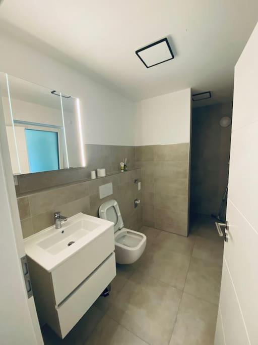 פסאו Doreyhome P5 - Zentrale Apartment Fuer 5 Pers Nahe Der Altstadt - Parkplatz - Wlan מראה חיצוני תמונה